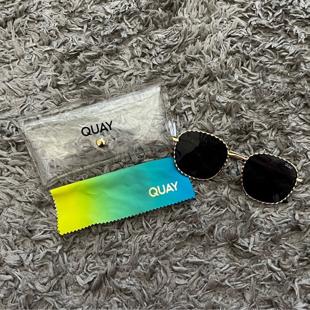 Quay Jezabell Sunglasses